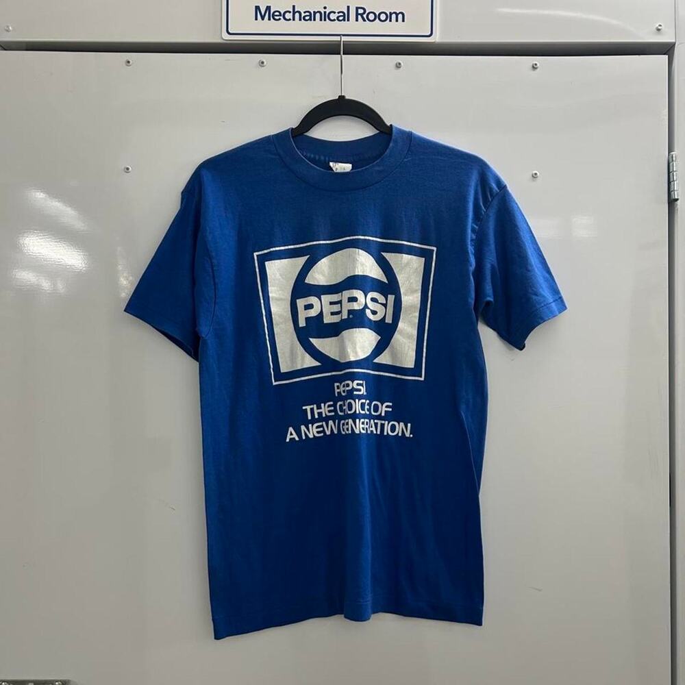 VTG Pepsi 1986 blue t-shirt with white Pepsi logo